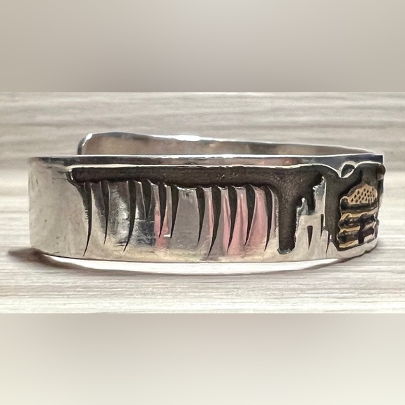 Navajo Designer A. Henry Sterling Silver & 12K Gold Filled Storyteller Cuff - Picture 5 of 7